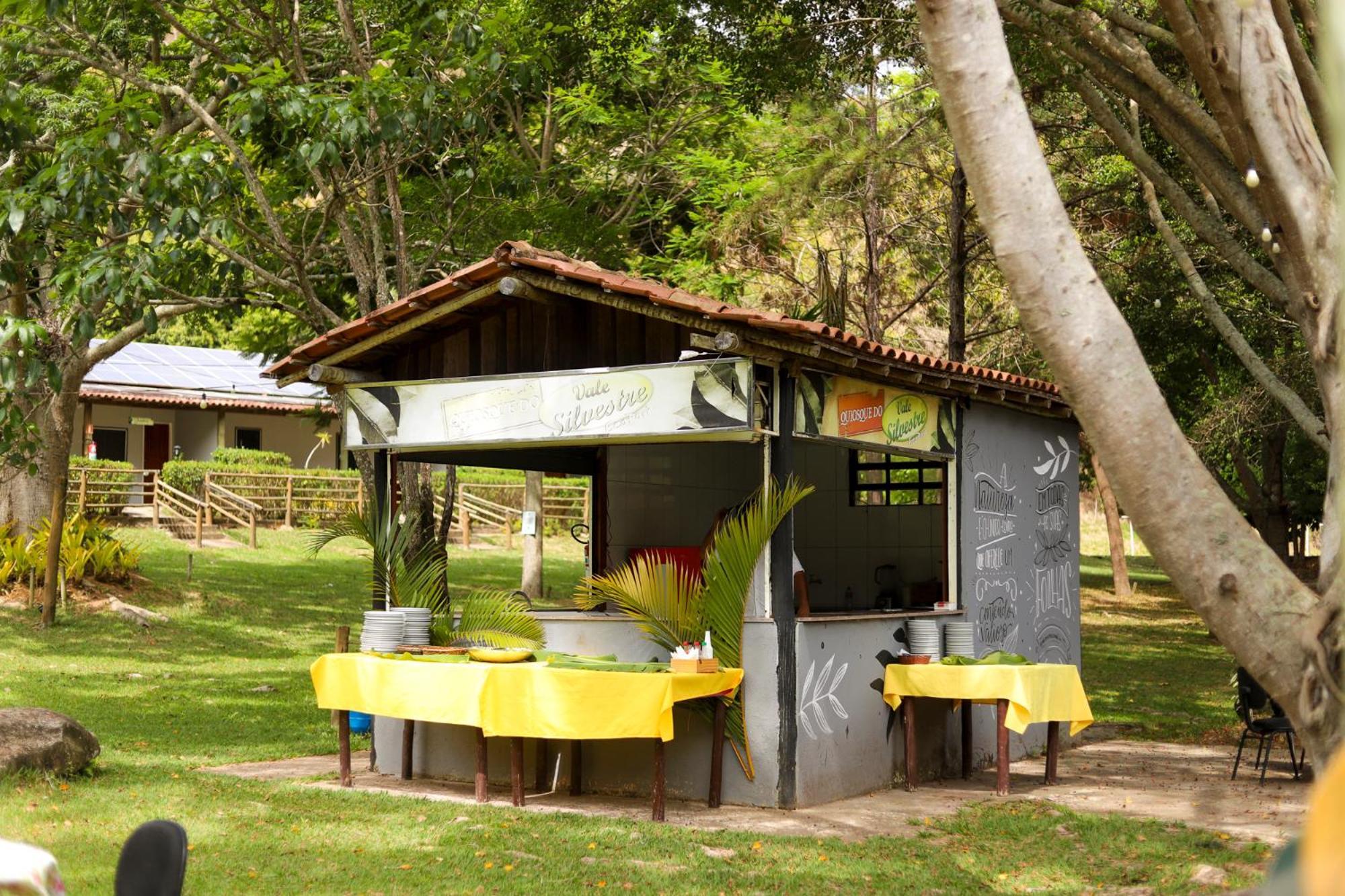 瓦拉达里斯州长市 Vale Silvestre Eco Park酒店 外观 照片
